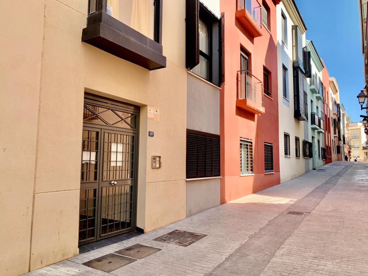 Homely Malaga Refino Loft D4 エクステリア 写真